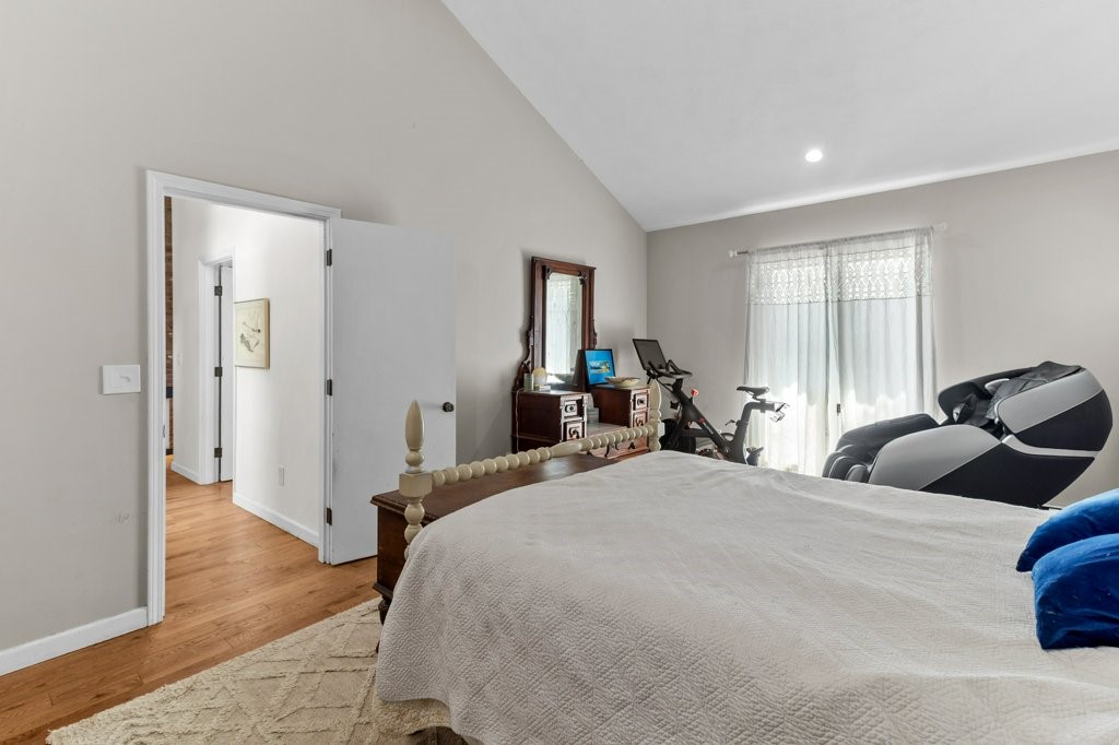278 Taylor Road Portsmouth, RI 02871 - Photo 20 of 50 Gallery Image 20