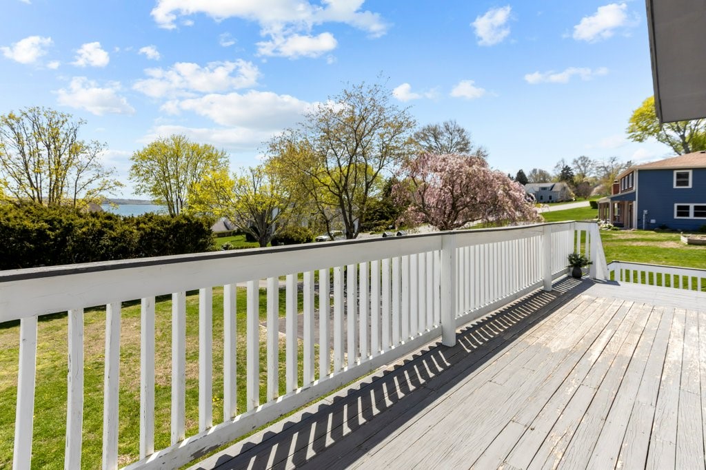 278 Taylor Road Portsmouth, RI 02871 - Photo 38 of 50 Gallery Image 38