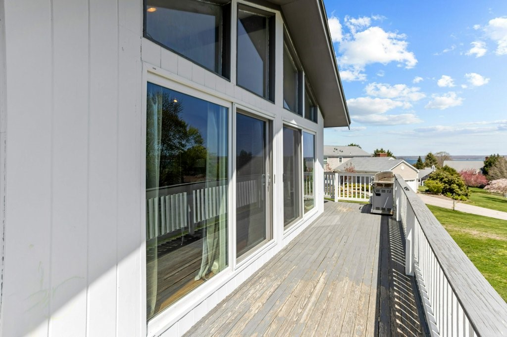 278 Taylor Road Portsmouth, RI 02871 - Photo 40 of 50 Gallery Image 40