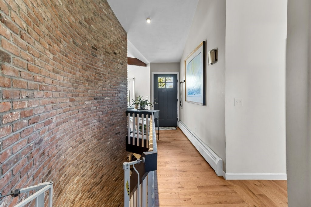 278 Taylor Road Portsmouth, RI 02871 - Photo 9 of 50 Gallery Image 9