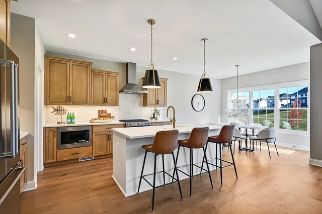 $709,990 | 12235 Copper Ridge Drive, Unit 18, Lemont, IL 60439