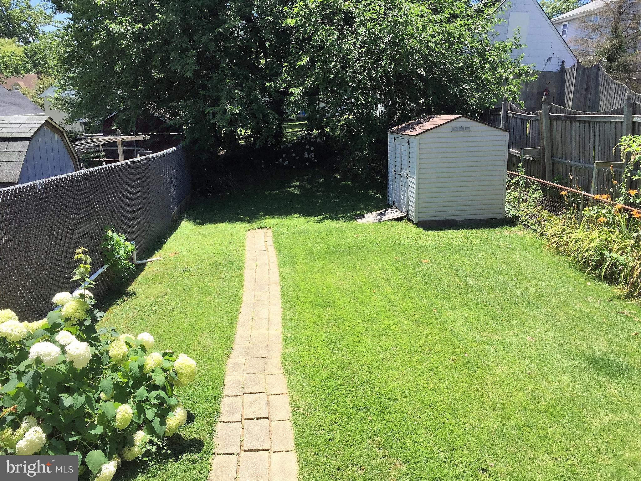 2815 Topaz Road Baltimore, MD 21234 - Photo 16 of 19 Rear Yard