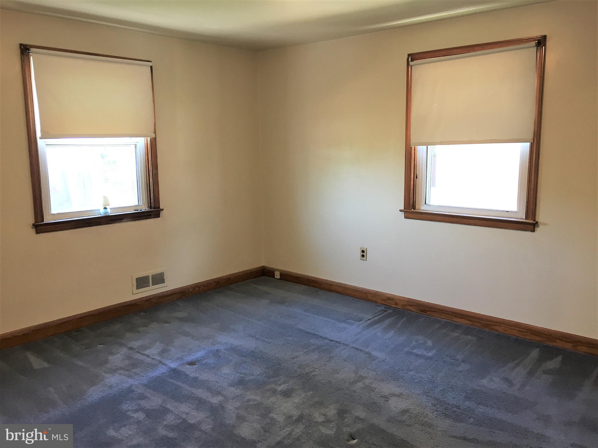 2815 Topaz Road Baltimore, MD 21234 - Photo 8 of 19 1st Bedroom