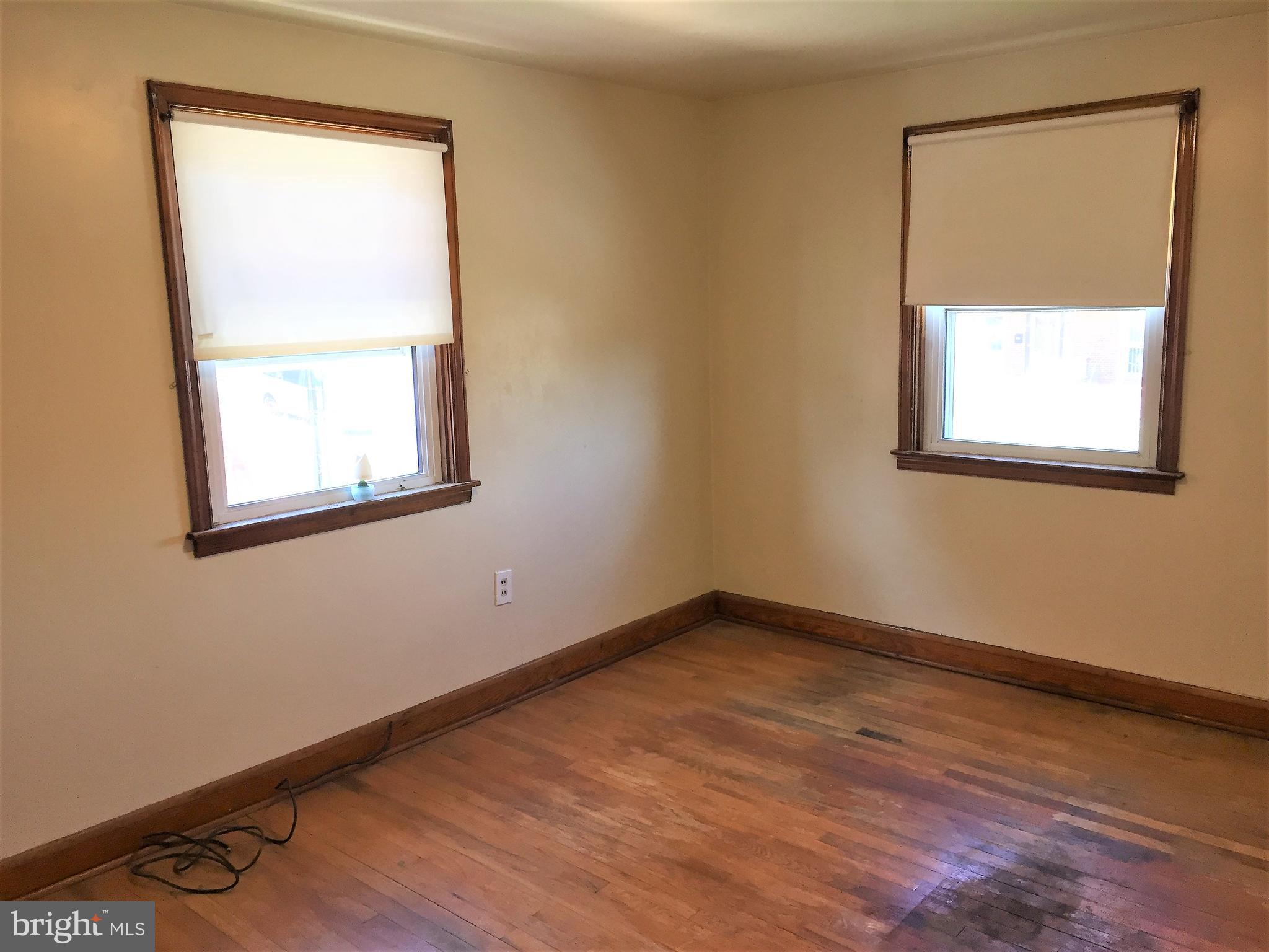 2815 Topaz Road Baltimore, MD 21234 - Photo 9 of 19 2nd Bedroom