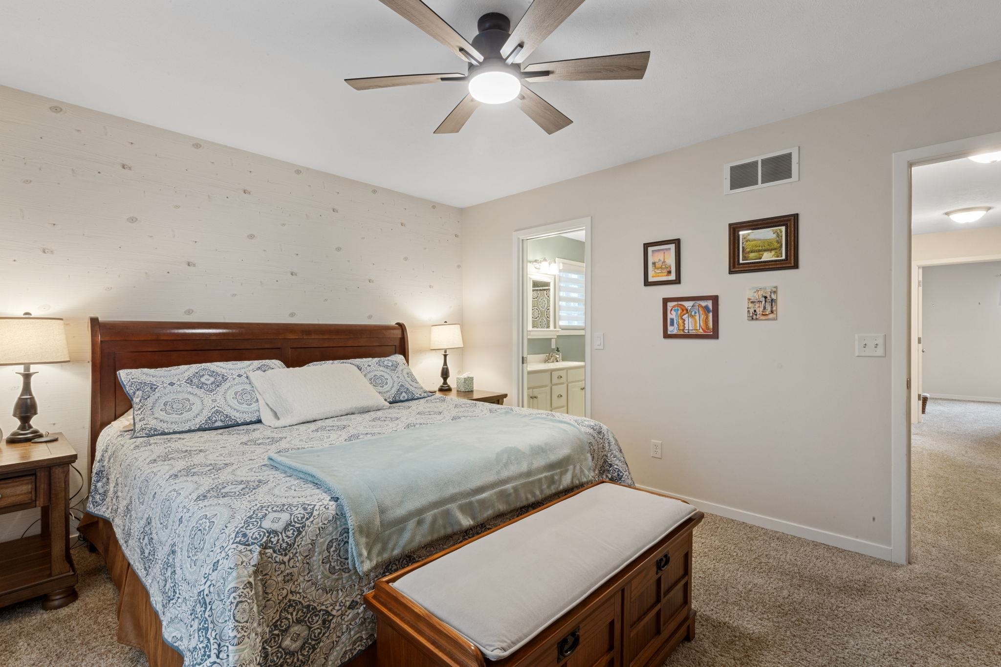 13745 Ranier Drive Middlebury, IN 46540 - Photo 13 of 29