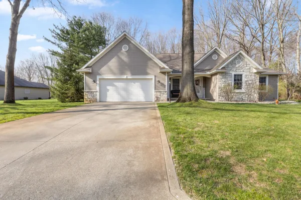 $467,000 | 13745 Ranier Drive, Middlebury, IN 46540
