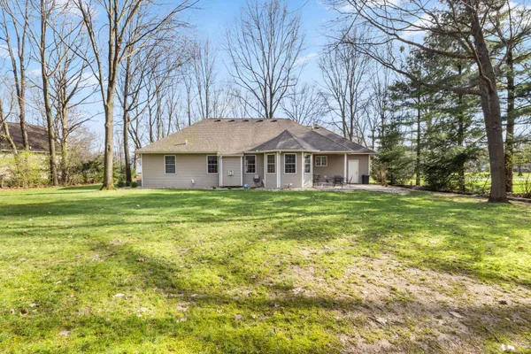 $467,000 | 13745 Ranier Drive, Middlebury, IN 46540