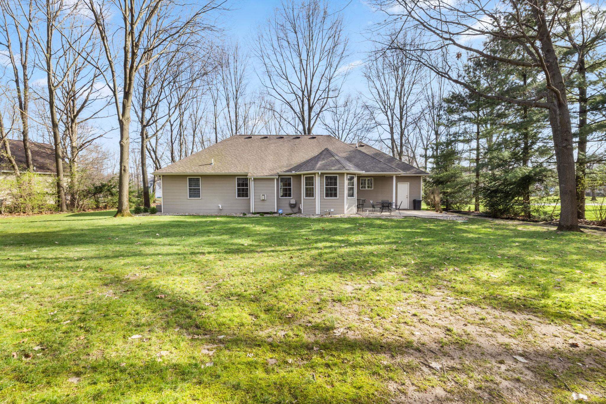 13745 Ranier Drive Middlebury, IN 46540 - Photo 24 of 29