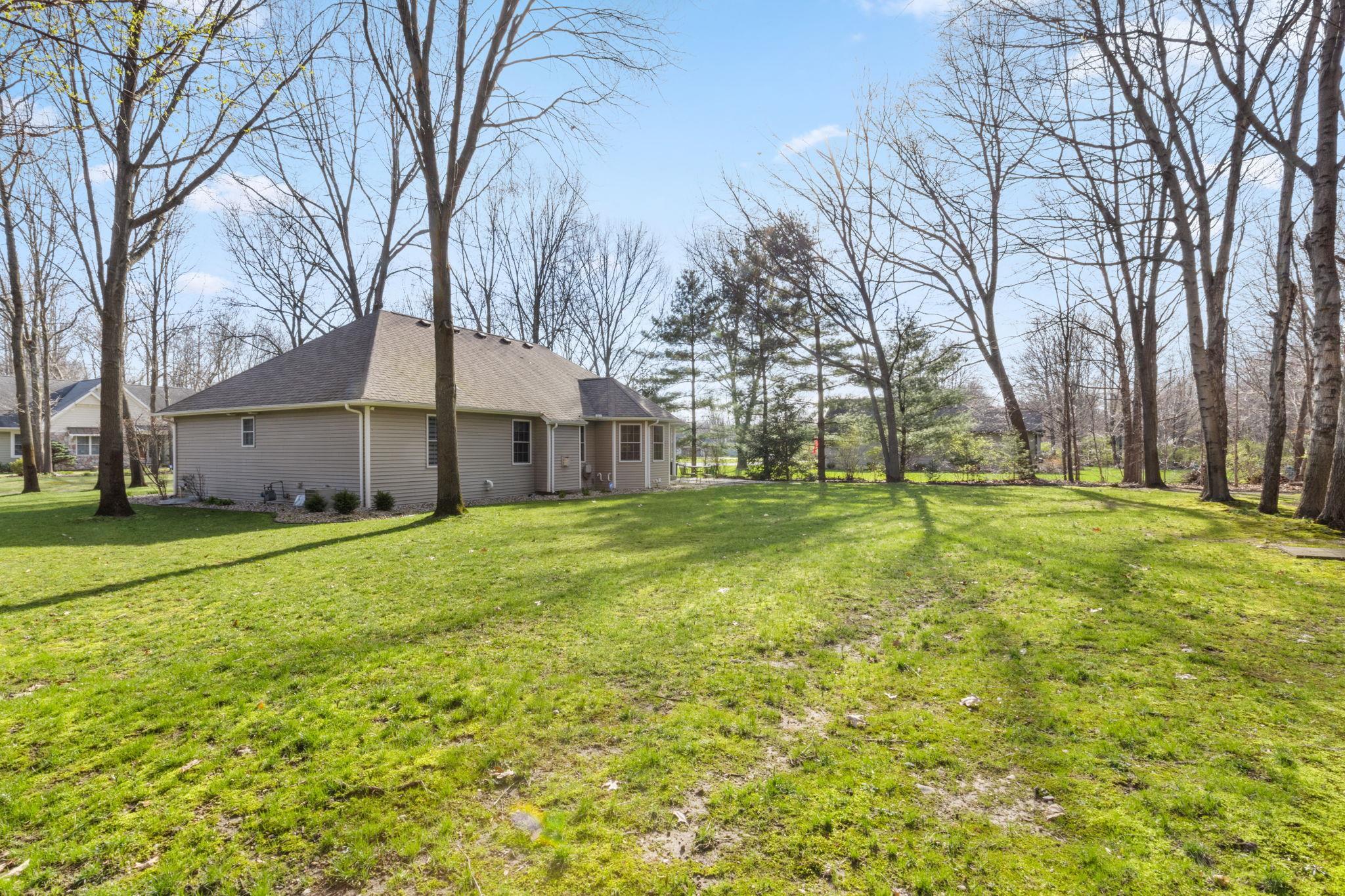 13745 Ranier Drive Middlebury, IN 46540 - Photo 25 of 29