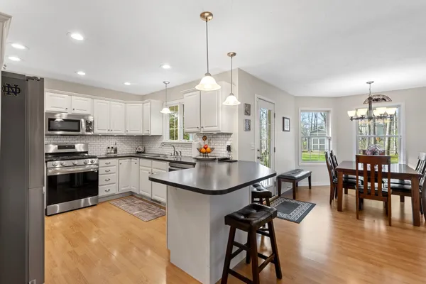 $467,000 | 13745 Ranier Drive, Middlebury, IN 46540