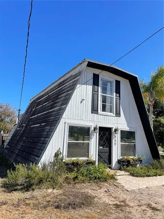 $289,900 | 900 Riverside Drive, Tarpon Springs, FL 34689