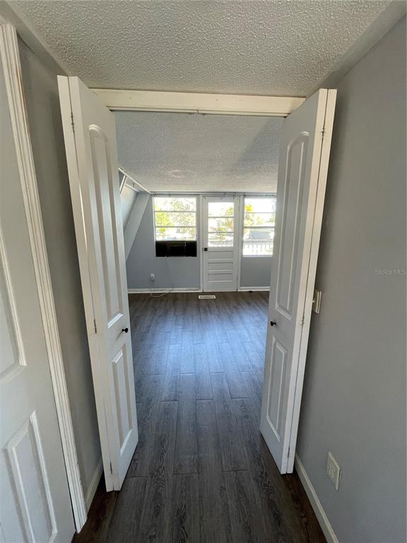 900 Riverside Drive Tarpon Springs, FL 34689 - Photo 16 of 42