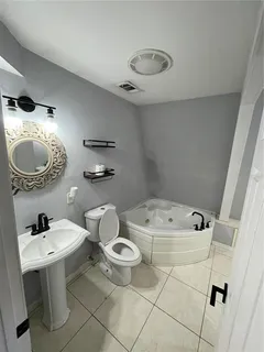 $330,000 | 900 Riverside Drive, Tarpon Springs, FL 34689