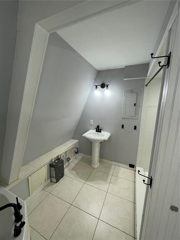 900 Riverside Drive Tarpon Springs, FL 34689 - Photo 31 of 42