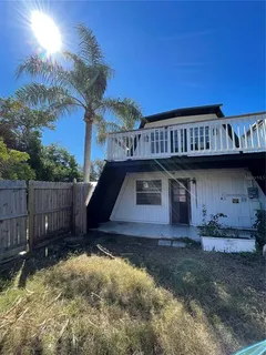 $330,000 | 900 Riverside Drive, Tarpon Springs, FL 34689