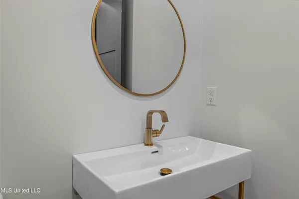 $859,000 | 104 Westlake Circle, Madison, MS 39110