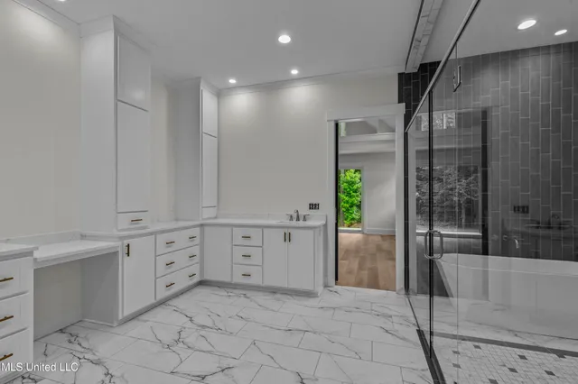 $859,000 | 104 Westlake Circle, Madison, MS 39110