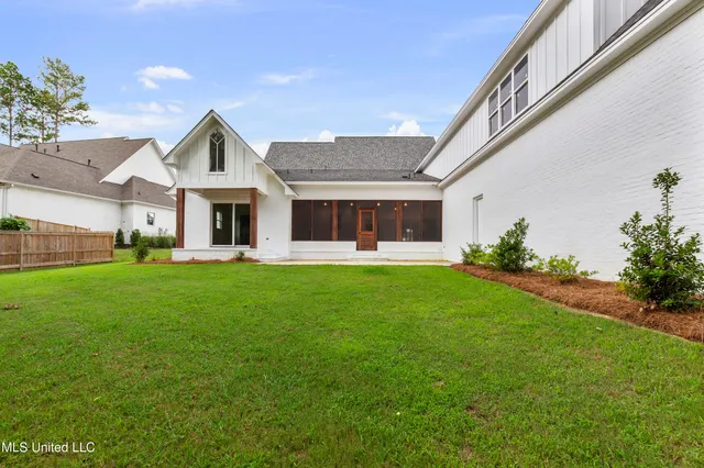 $859,000 | 104 Westlake Circle, Madison, MS 39110