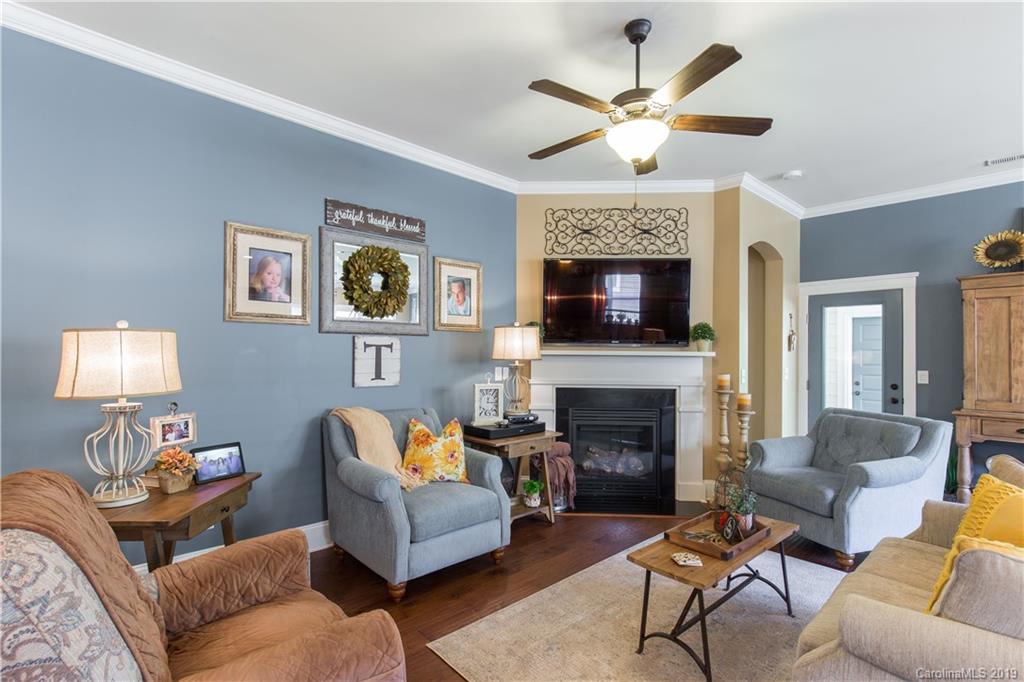 517 Channel Road Lake Wylie, SC 29710 - Photo 9 of 20 Gallery Image 9