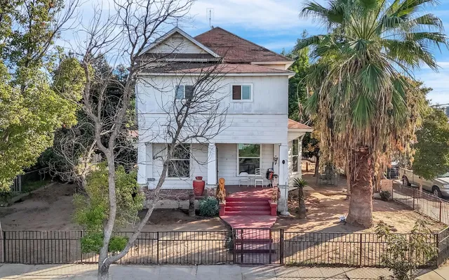 $369,999 | 728 De Witt Avenue, Sanger, CA 93657