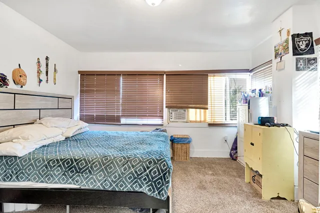 $369,999 | 728 De Witt Avenue, Sanger, CA 93657