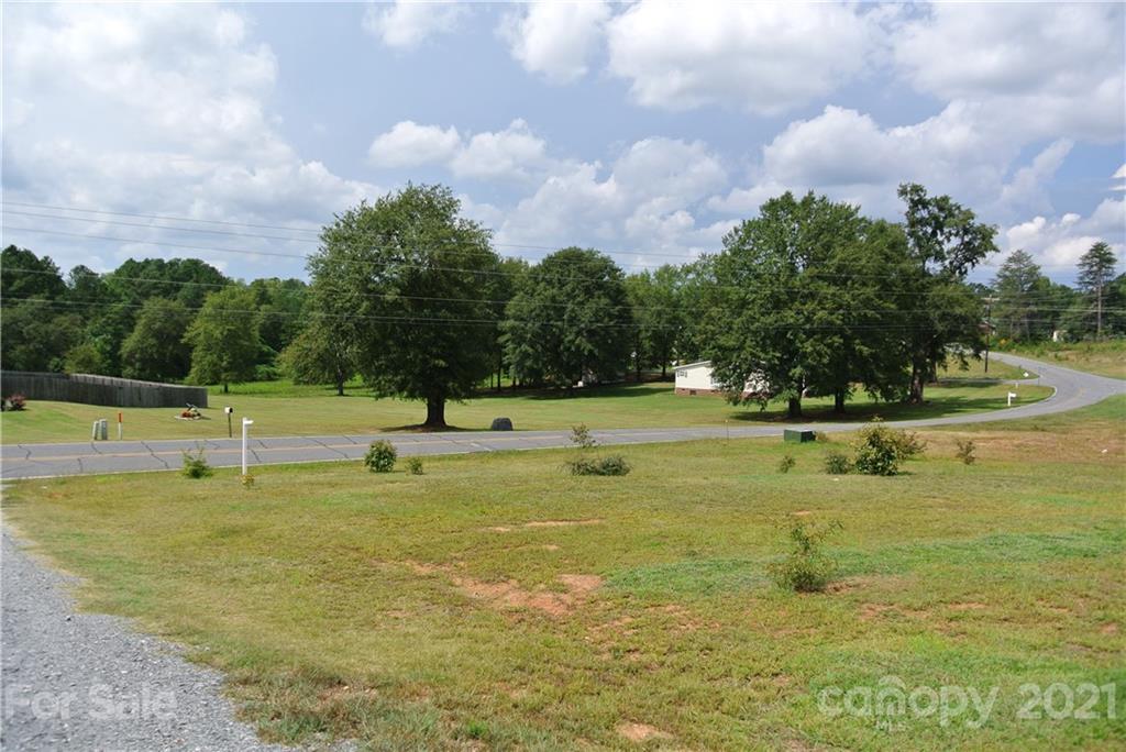 489 South Pea Ridge Road Mooresboro, NC 28114 - Photo 10 of 41 Gallery Image 10