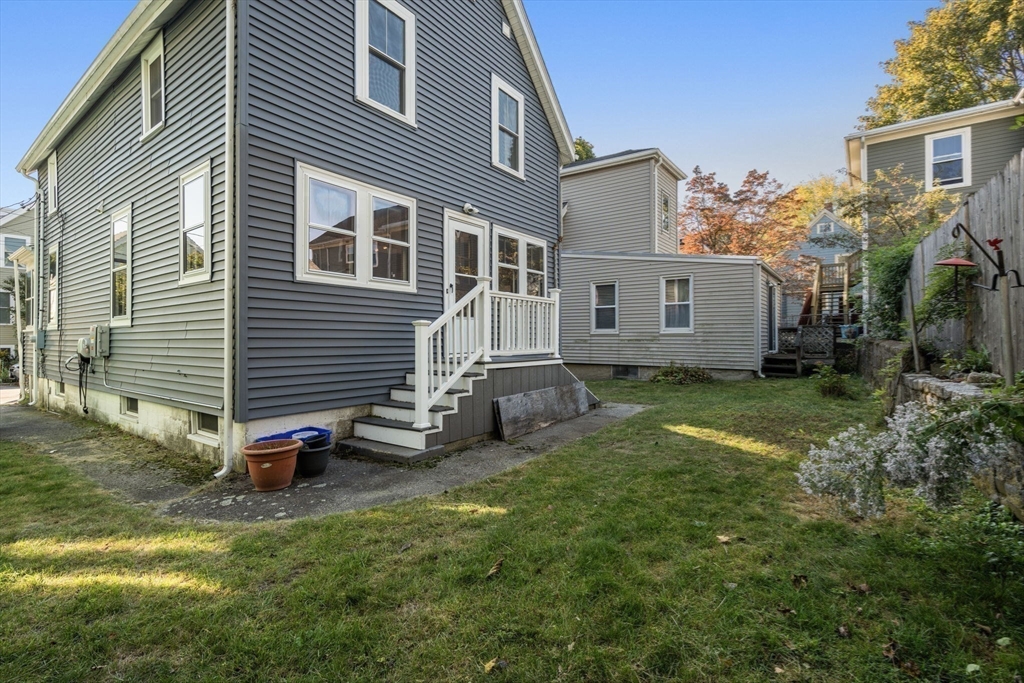 22 Harrington Road Cambridge, MA 02140 - Photo 13 of 18 Gallery Image 13