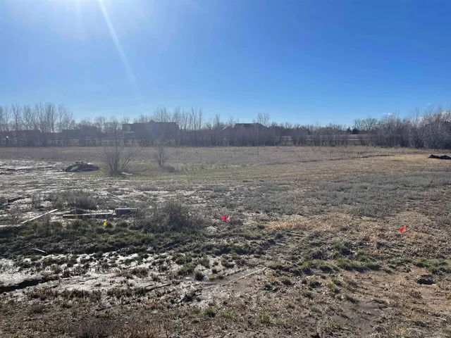 $68,000 | 429 Cedar Point Court, Derby, KS 67037