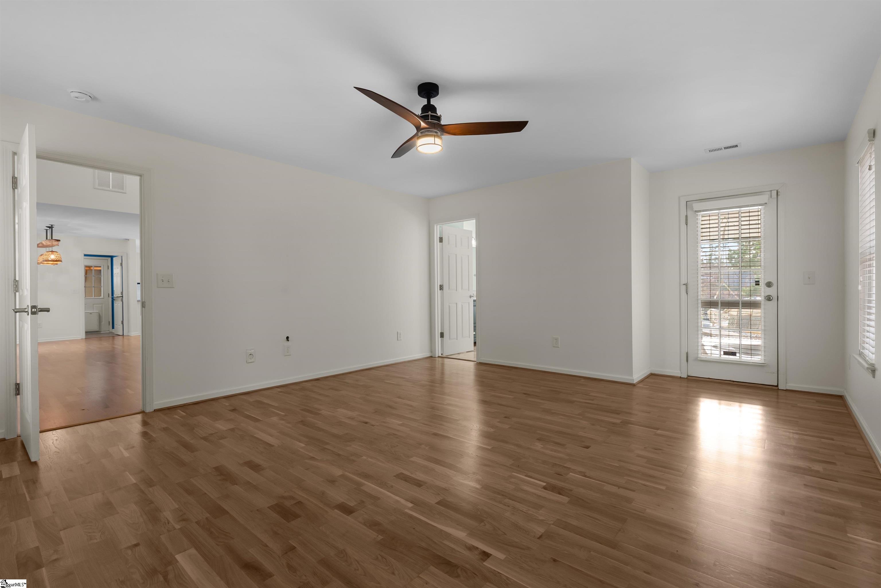214 Fisherman Lane Seneca, SC 29672 - Photo 19 of 50