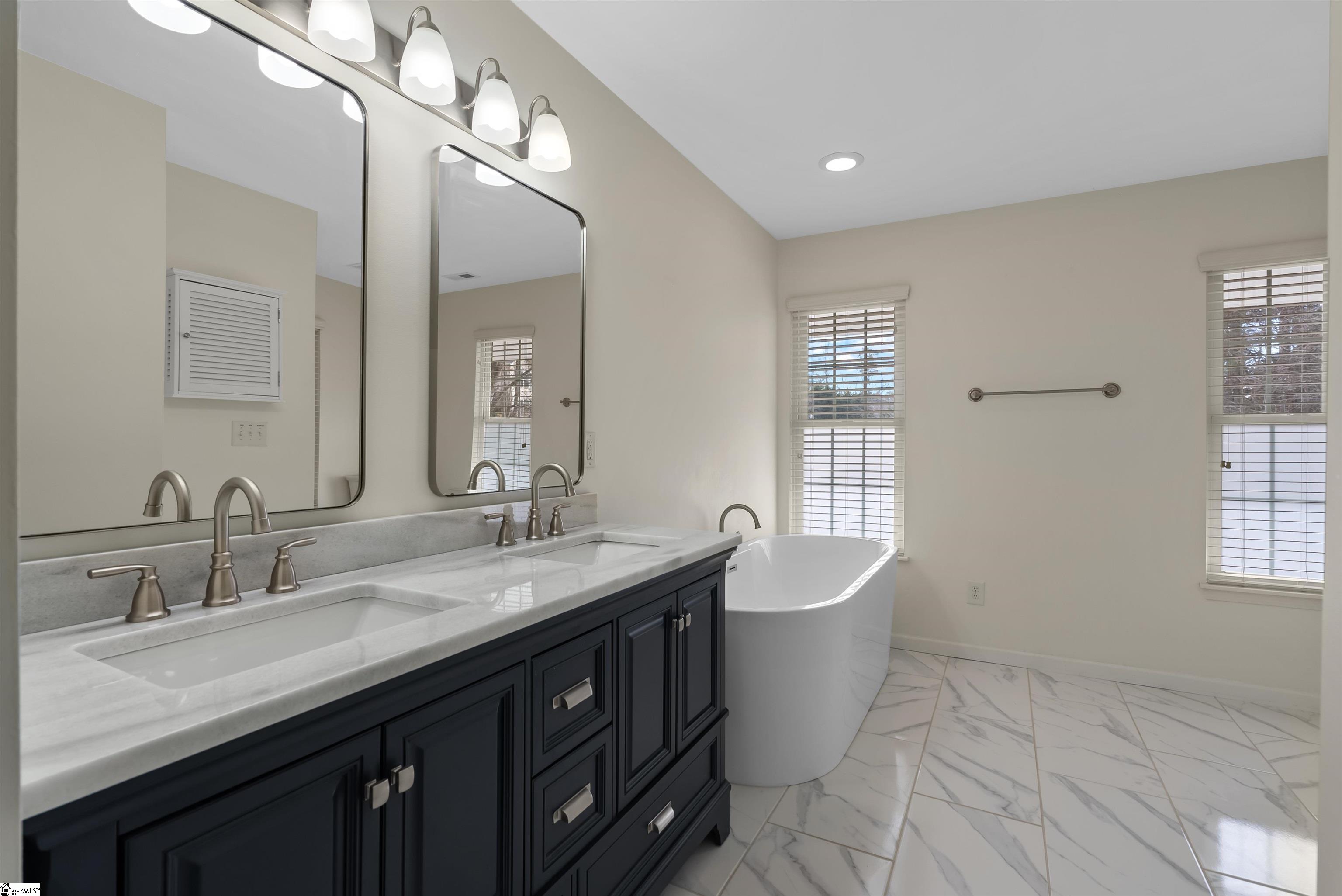 214 Fisherman Lane Seneca, SC 29672 - Photo 20 of 50