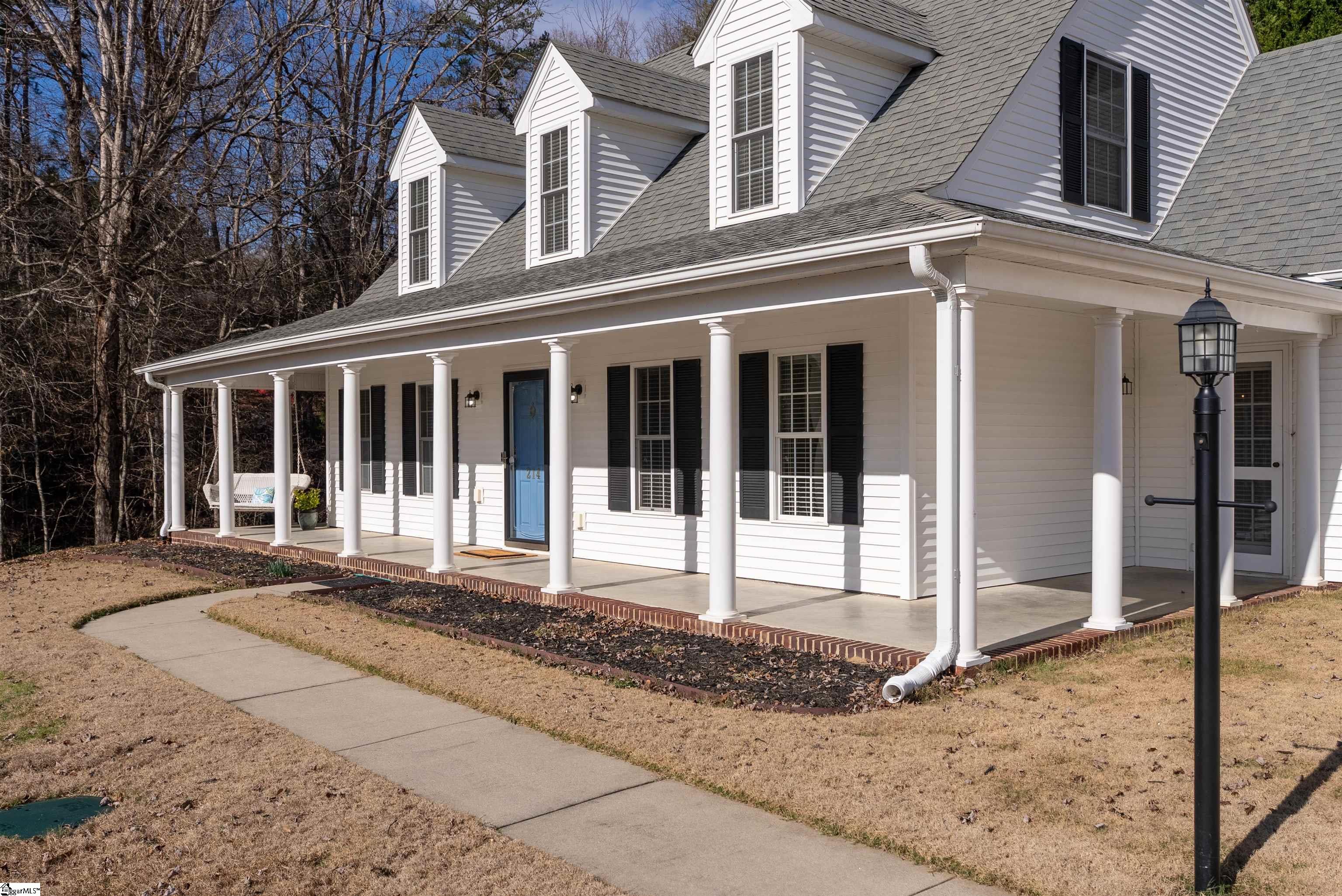 214 Fisherman Lane Seneca, SC 29672 - Photo 3 of 50