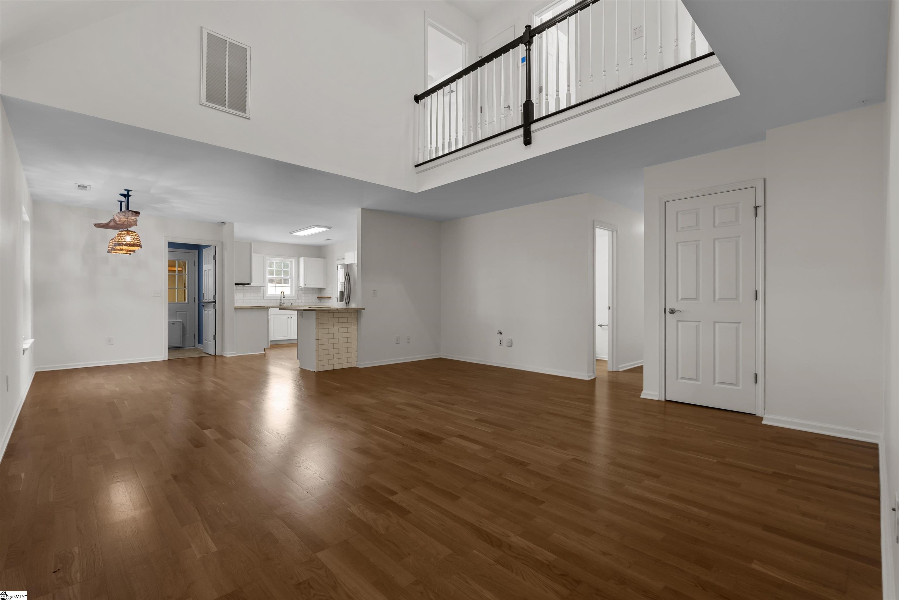 214 Fisherman Lane Seneca, SC 29672 - Photo 5 of 50