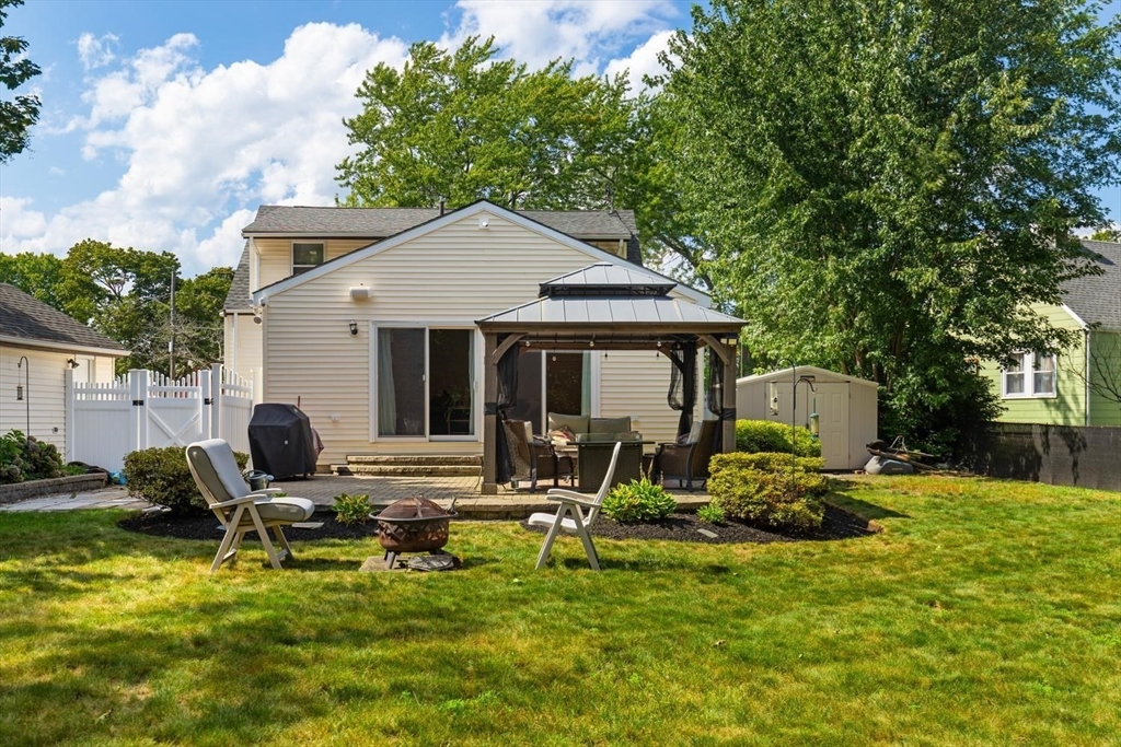 33 Griffin Road Peabody, MA 01960 - Photo 14 of 35 Gallery Image 14