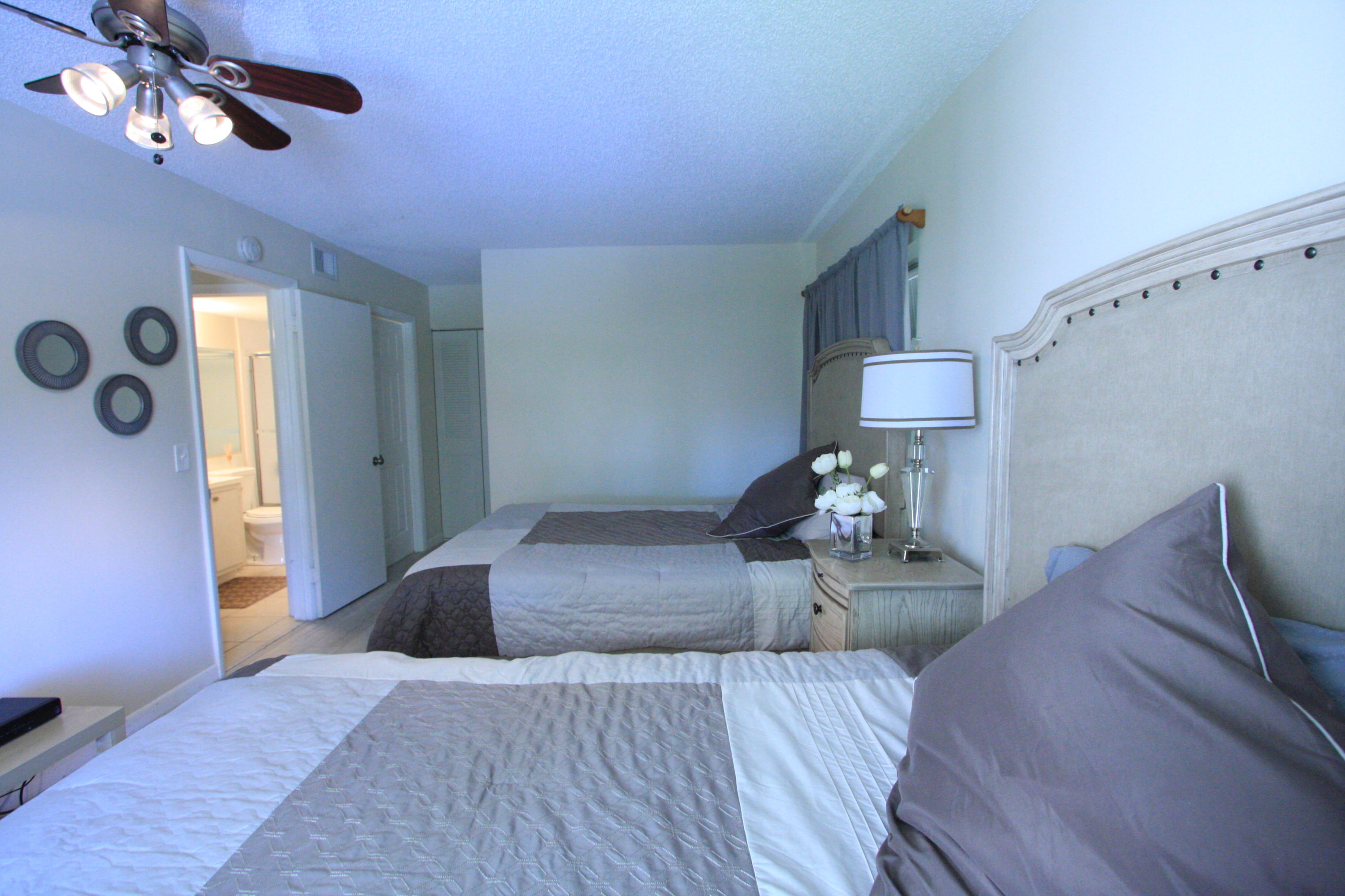 304 Pine Ridge Circle, Unit D2 Greenacres, FL 33463 - Photo 27 of 49 IMG_4531