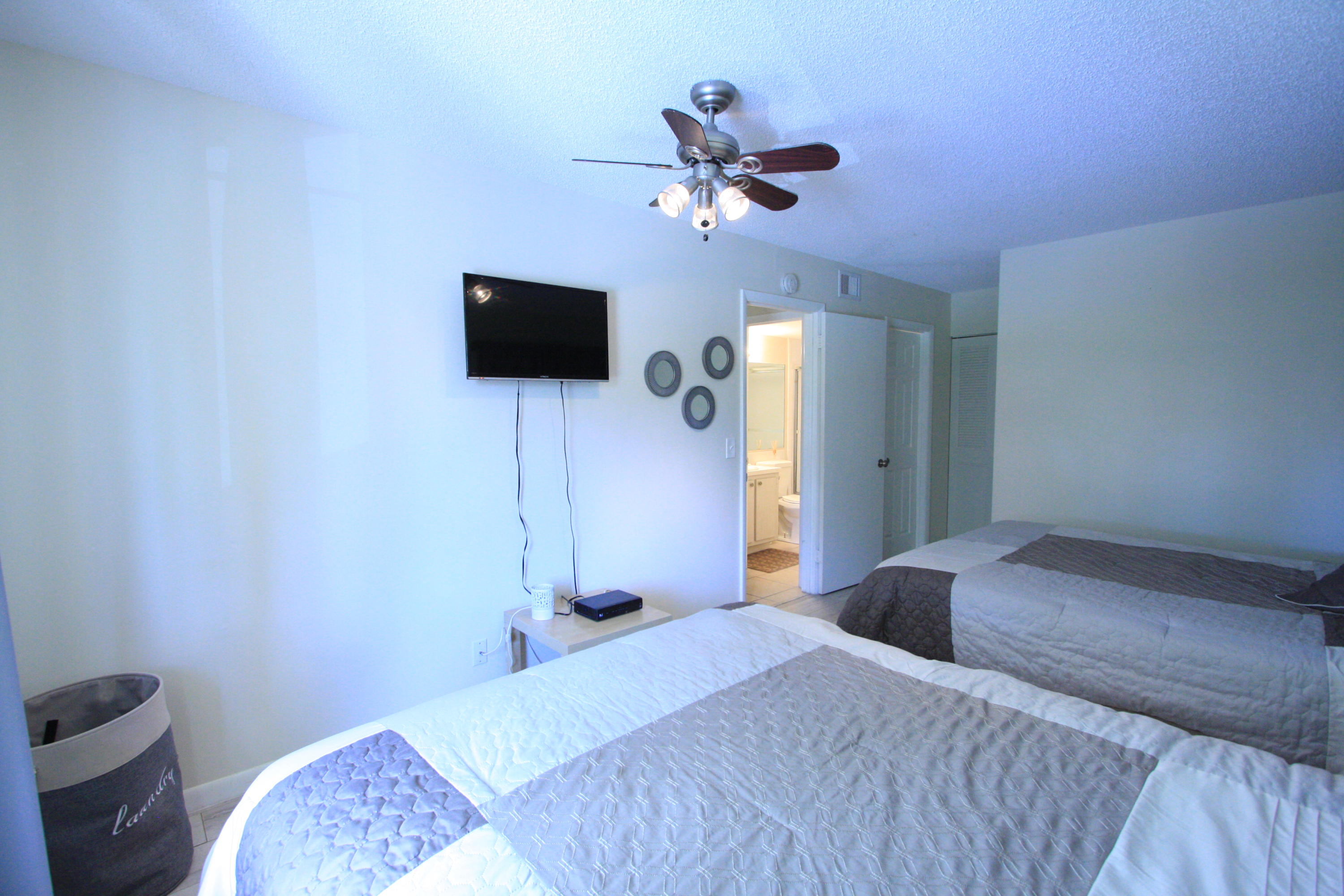 304 Pine Ridge Circle, Unit D2 Greenacres, FL 33463 - Photo 28 of 49 IMG_4532