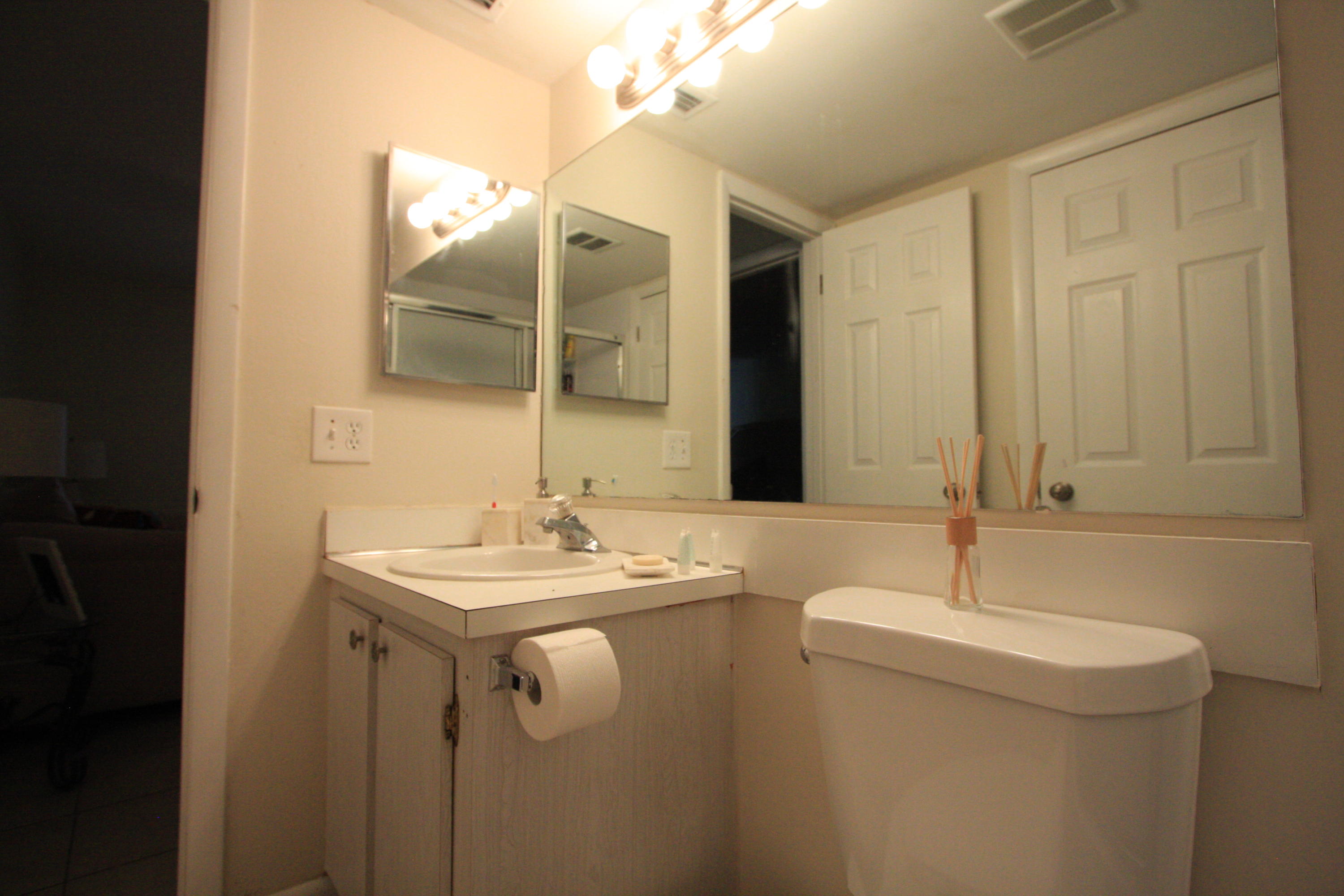 304 Pine Ridge Circle, Unit D2 Greenacres, FL 33463 - Photo 34 of 49 IMG_4539
