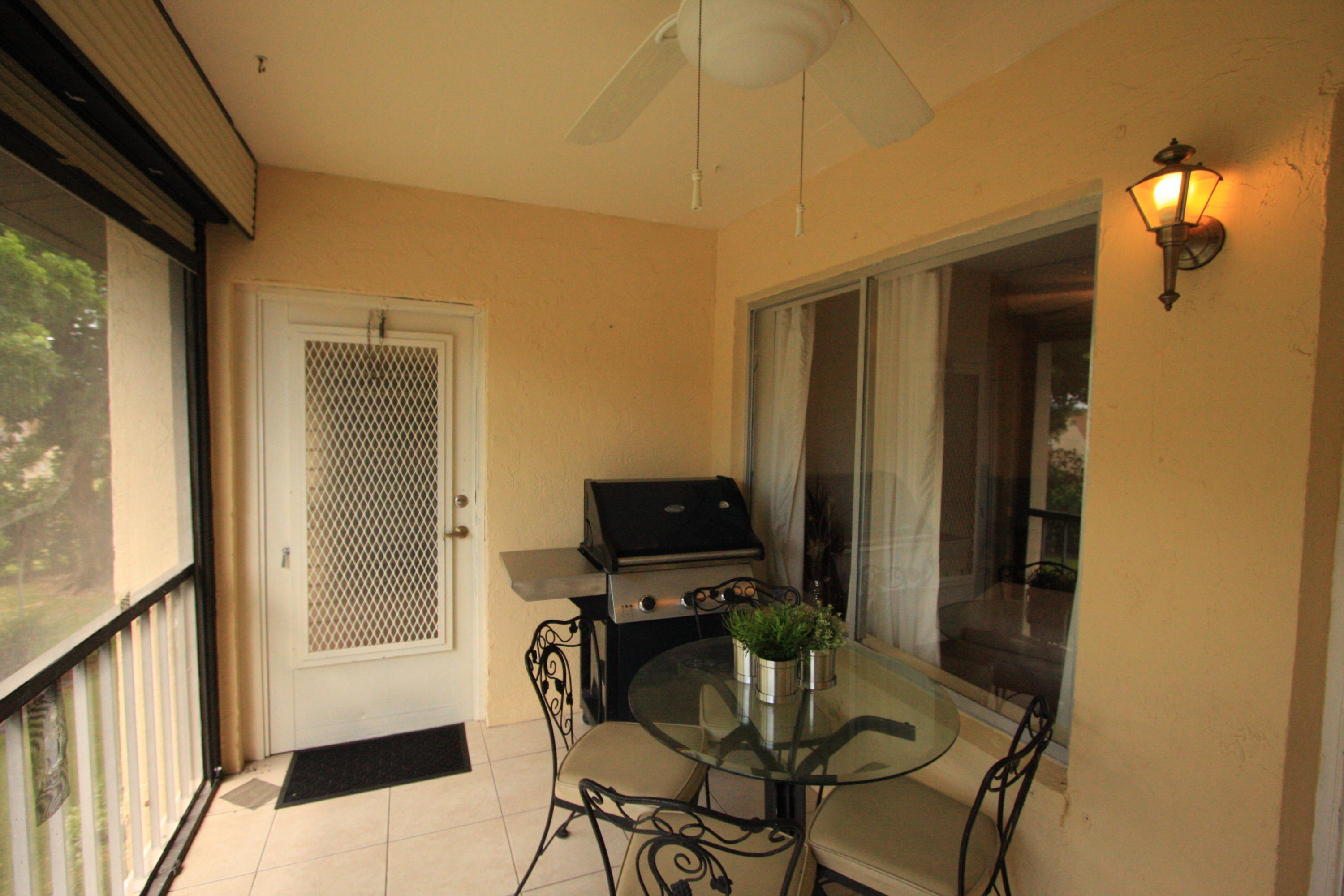 304 Pine Ridge Circle, Unit D2 Greenacres, FL 33463 - Photo 4 of 49 IMG_4507