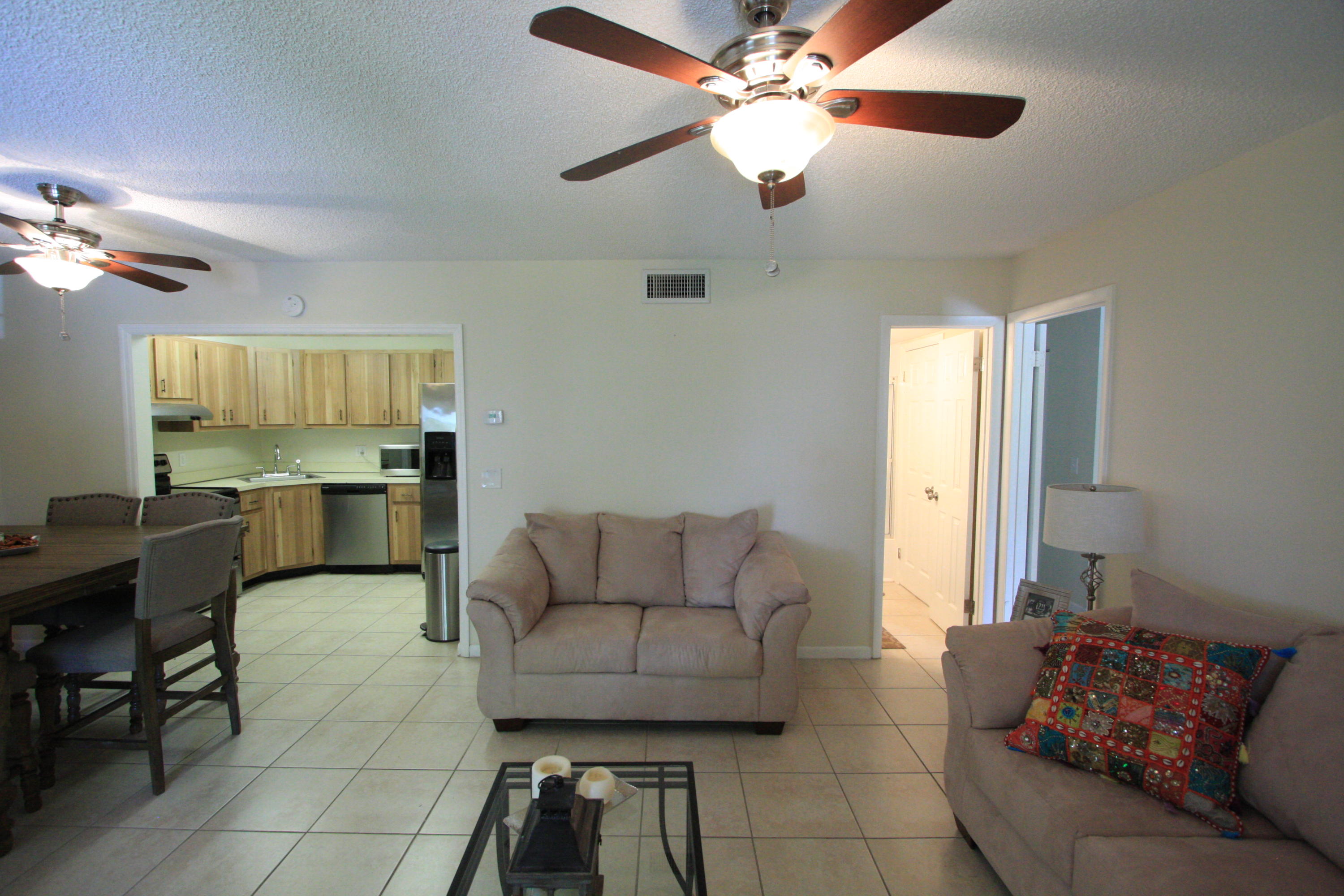 304 Pine Ridge Circle, Unit D2 Greenacres, FL 33463 - Photo 6 of 49 IMG_4510