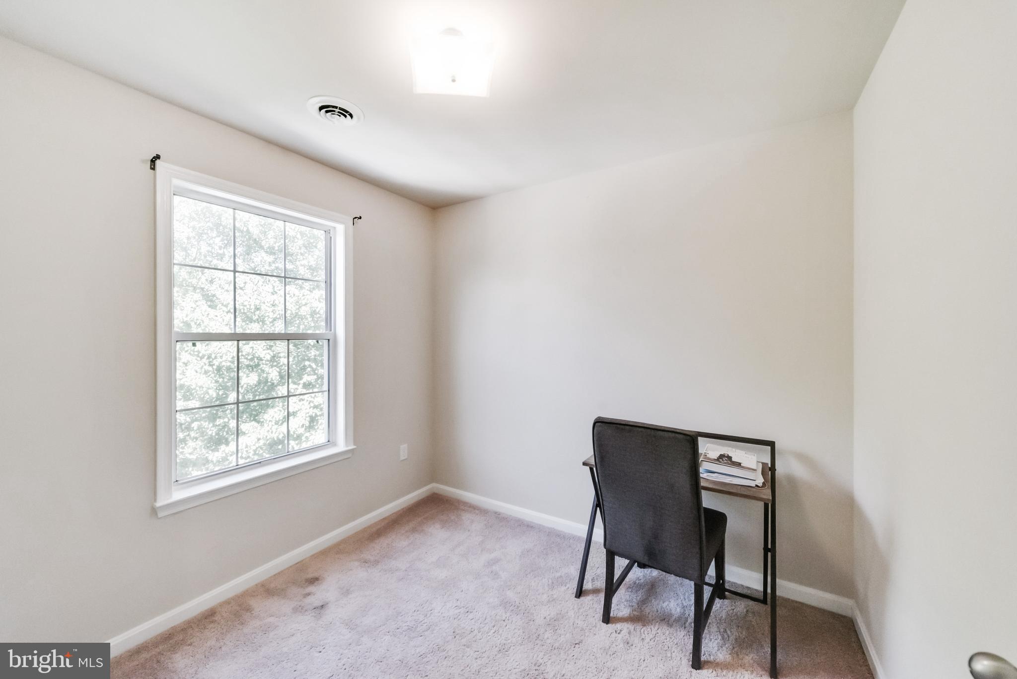 107 Ridge Avenue Taneytown, MD 21787 - Photo 23 of 34 Bedroom 2