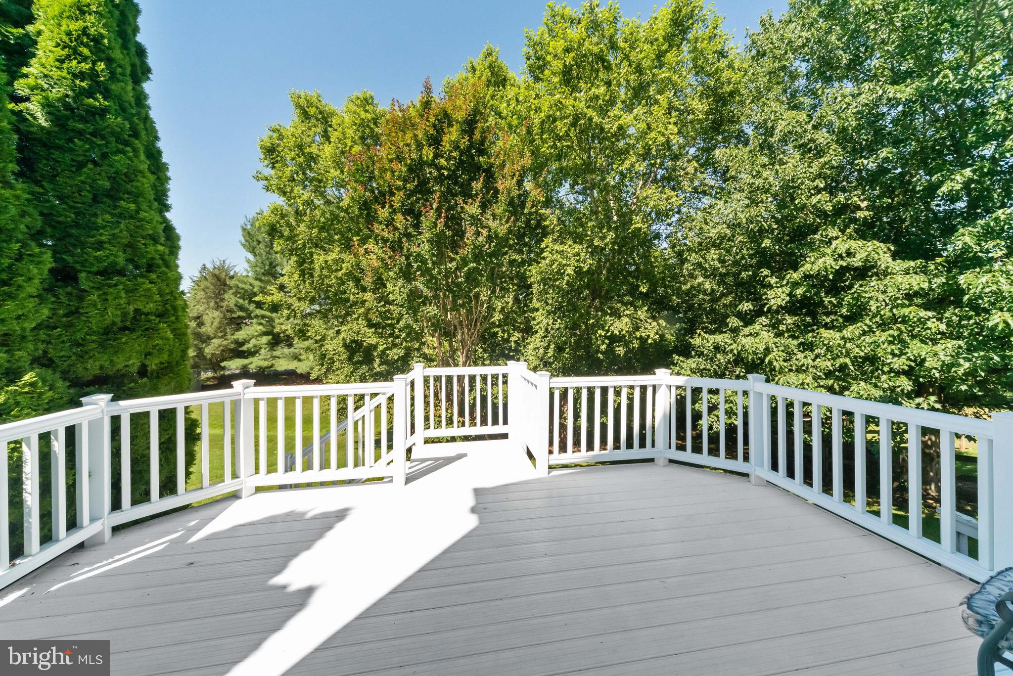 107 Ridge Avenue Taneytown, MD 21787 - Photo 30 of 34 Deck off of Dining area