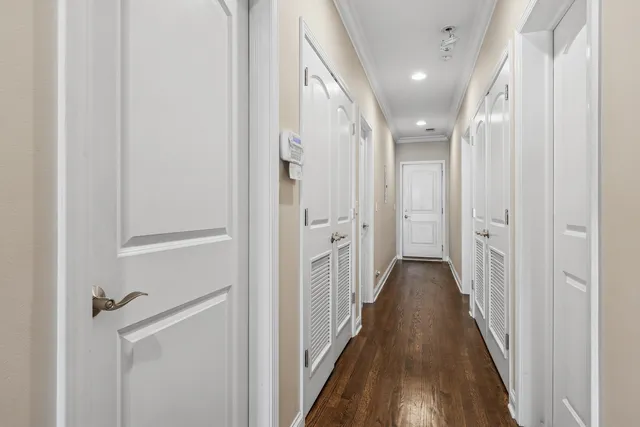 $415,000 | 5741 West Lawrence Avenue, Unit 1, Chicago, IL 60630