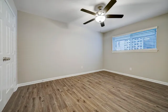 $1,360 | 512 Ridge Houston Tx 77009, Unit 9, Houston, TX 77009