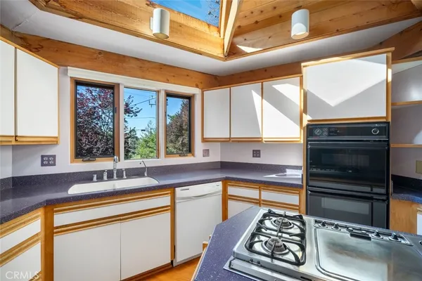 $799,000 | 1608 Bradford Road, Cambria, CA 93428