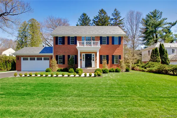 $4,498,000 | 409 Abbey Road, Manhasset, NY 11030