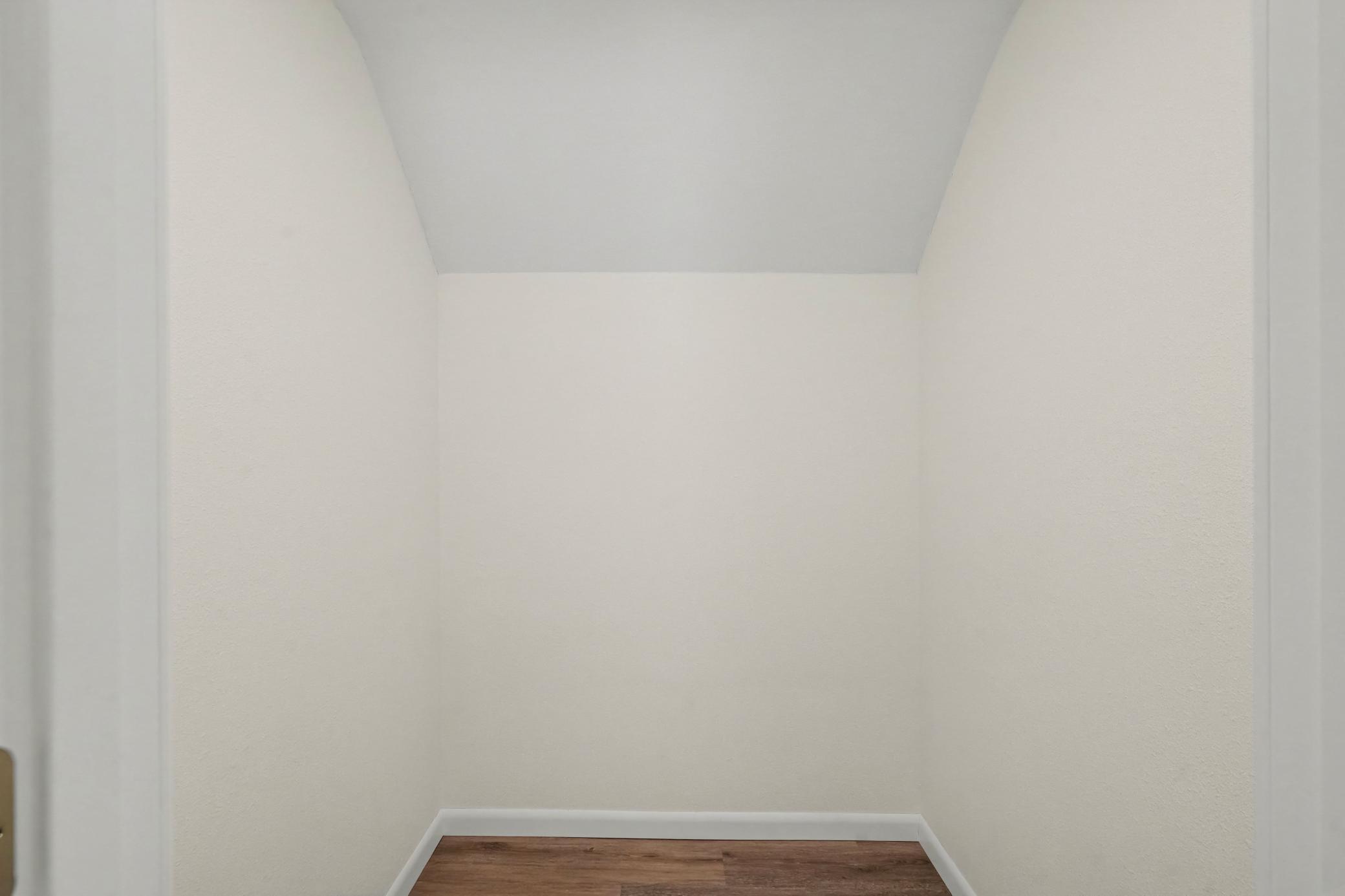 435 Spring Creek Road South Red Wing, MN 55066 - Photo 20 of 28 Gallery Image 20