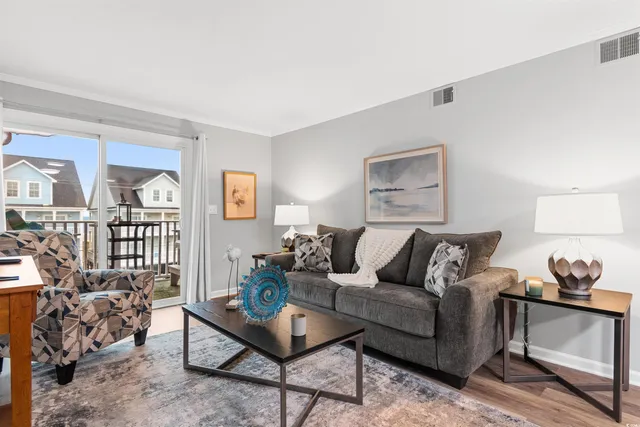 $1,300 | 5709 North Ocean Boulevard, Unit 306, North Myrtle Beach, SC 29582