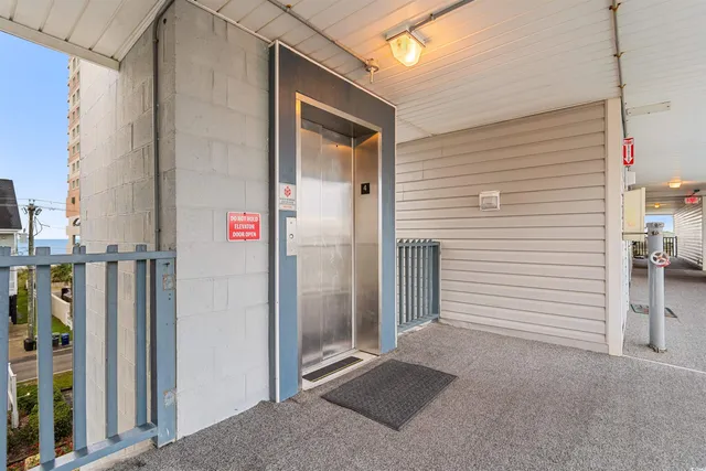 $1,300 | 5709 North Ocean Boulevard, Unit 306, North Myrtle Beach, SC 29582