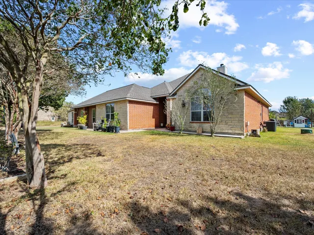 $645,000 | 7810 Bobwhite Street, Brookshire, TX 77423
