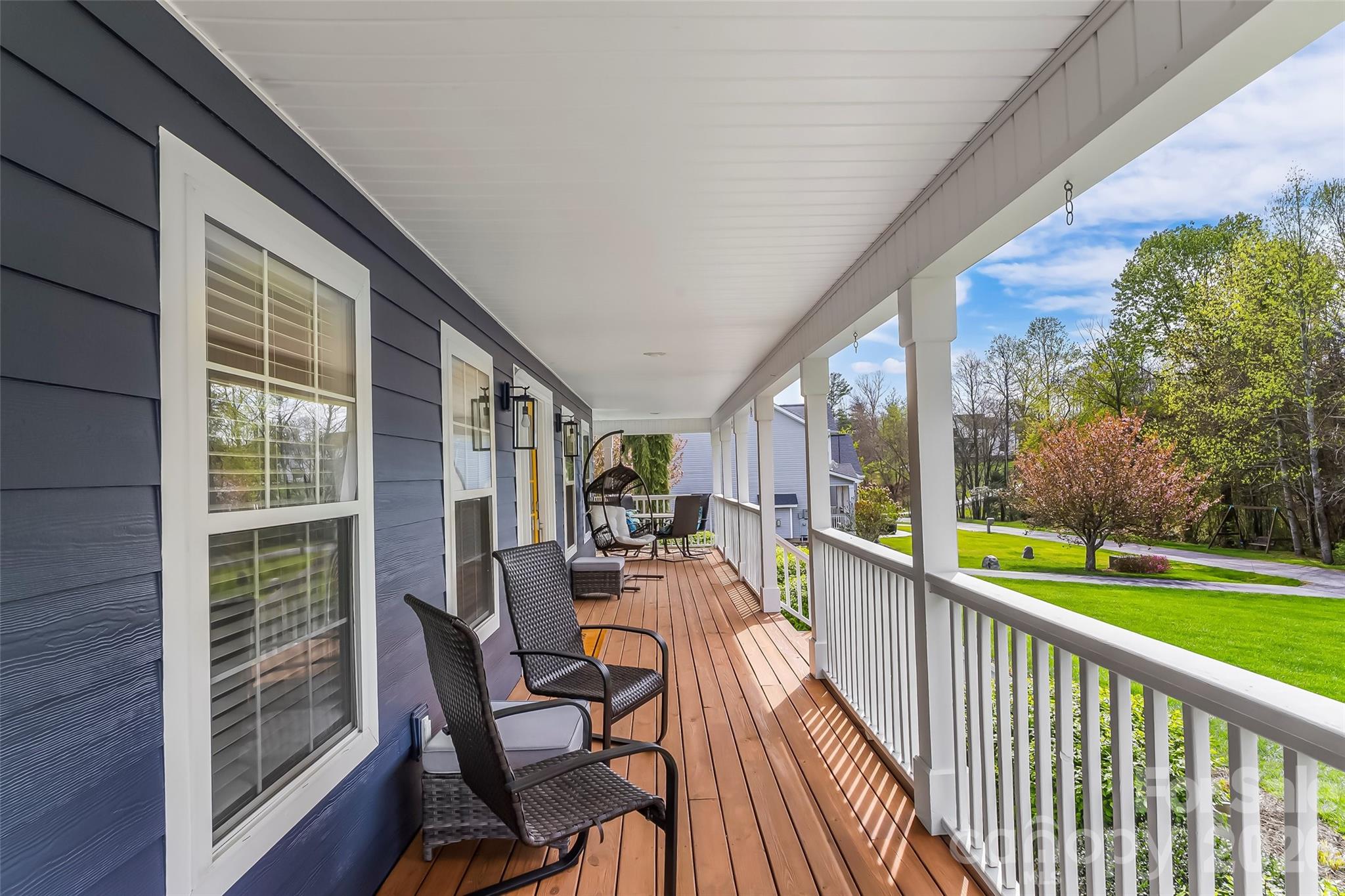 32 Denise Lane Fletcher, NC 28732 - Photo 2 of 46