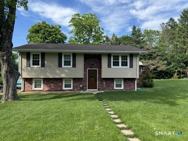 7 Cherry Lane Bozrah, CT 06334 - Photo 3 of 3